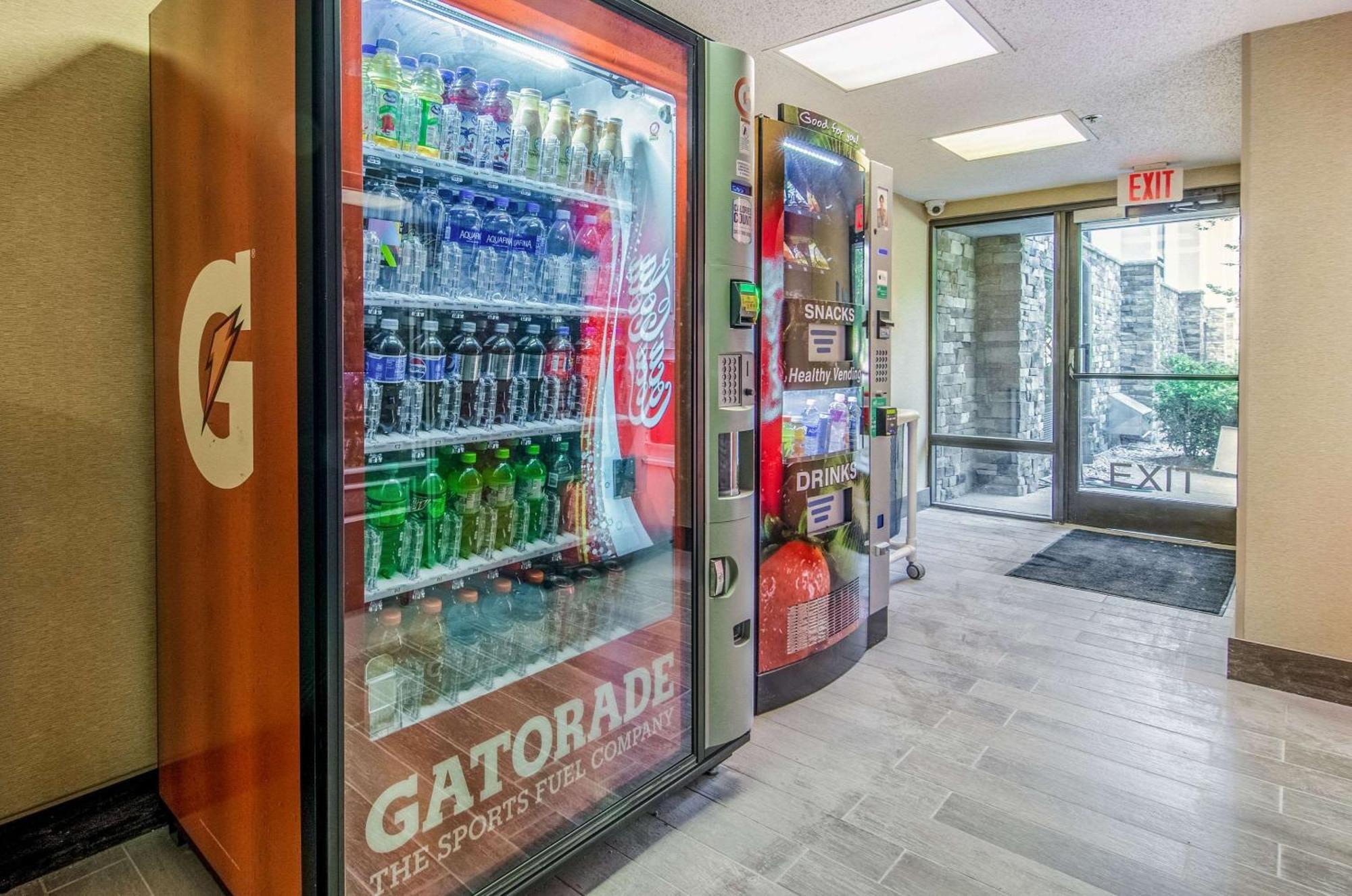 Comfort Inn Raleigh Midtown Ngoại thất bức ảnh